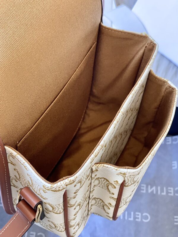 CELINE MEDIUM FOLCO BAG