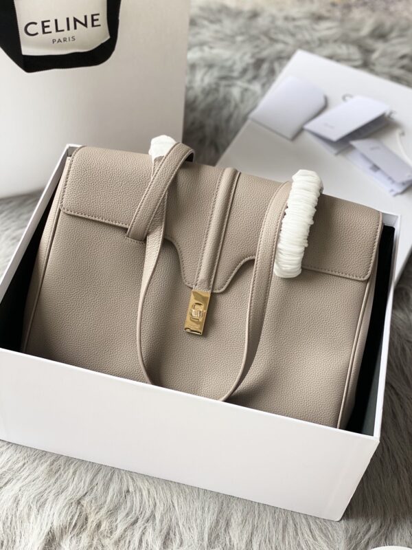 CELINE LARGE SOFT 16 BAG