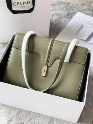 CELINE LARGE SOFT 16 BAG