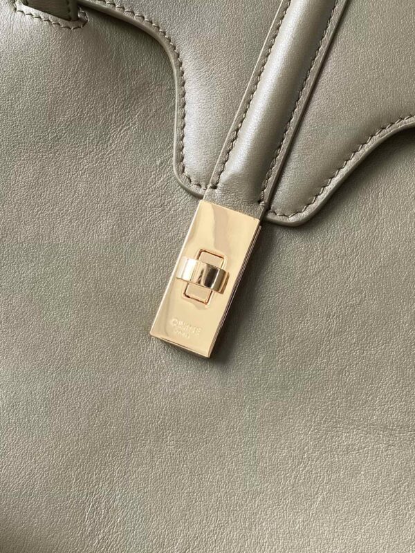 CELINE LARGE SOFT 16 BAG