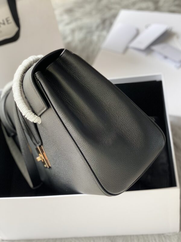 CELINE LARGE SOFT 16 BAG