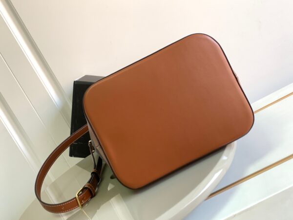 CELINE MEDIUM BUCKET