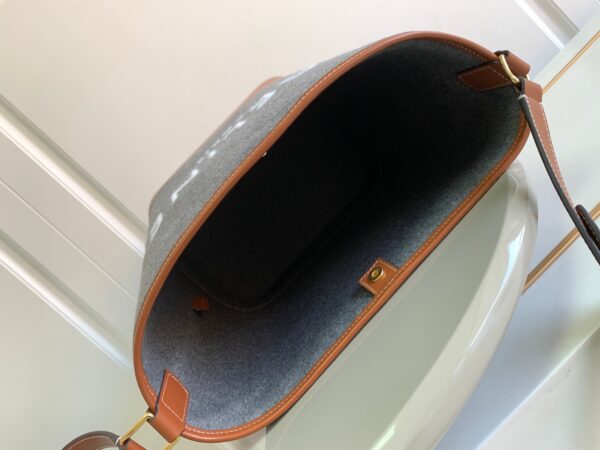CELINE MEDIUM BUCKET