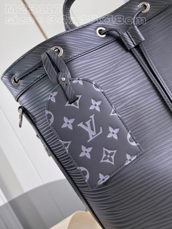 Louis Vuitton Maxi Noé Sling Bag