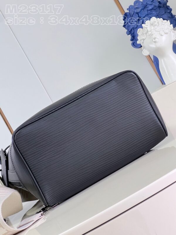 Louis Vuitton Maxi Noé Sling Bag