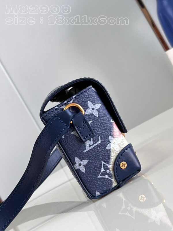Louis Vuitton Steamer Messenger Bag