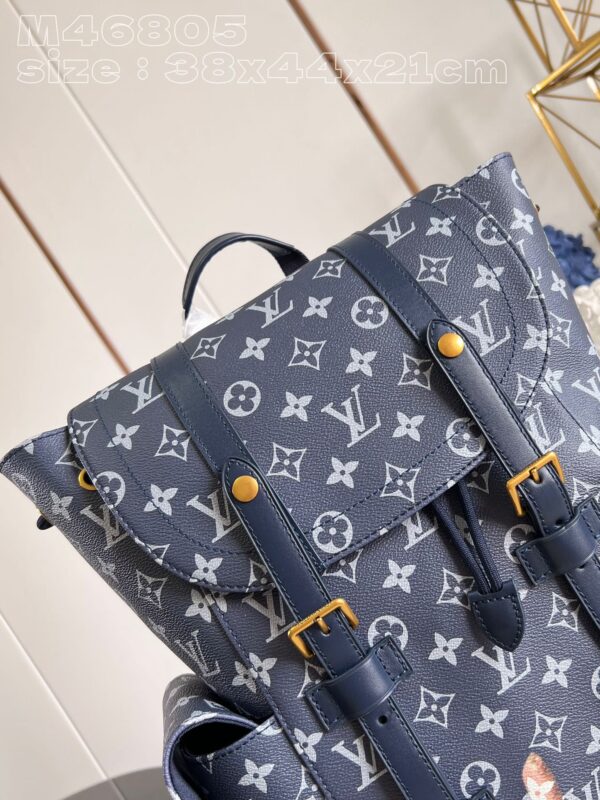 Louis Vuitton  Christopher Medium