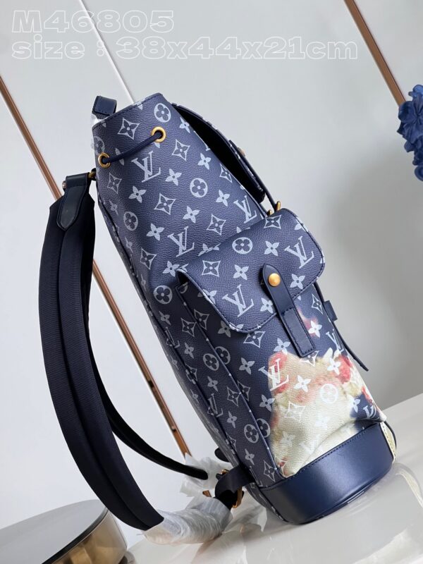 Louis Vuitton  Christopher Medium
