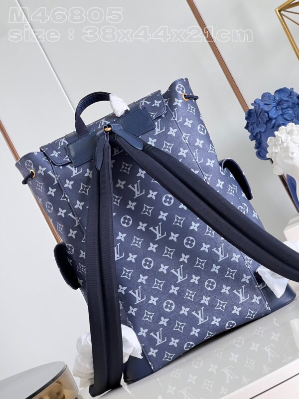 Louis Vuitton  Christopher Medium