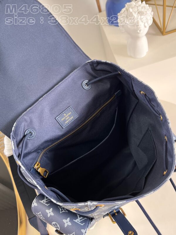 Louis Vuitton  Christopher Medium