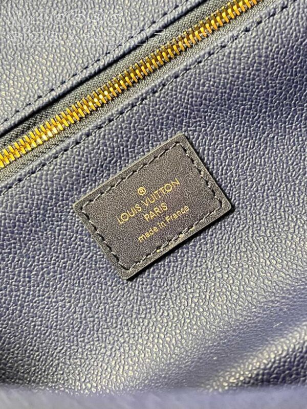 Louis Vuitton Dopp Kit