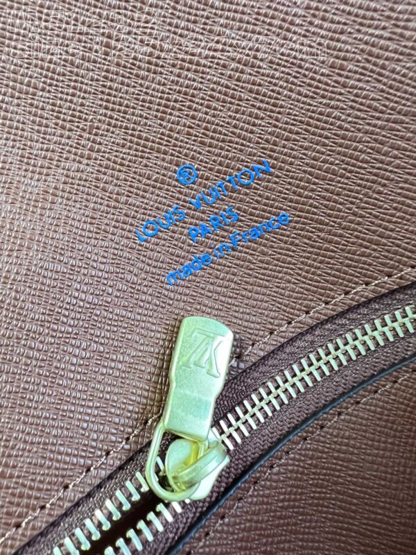 Louis Vuitton GM Chantilly