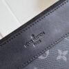 Louis Vuitton Pochette Voyage Souple