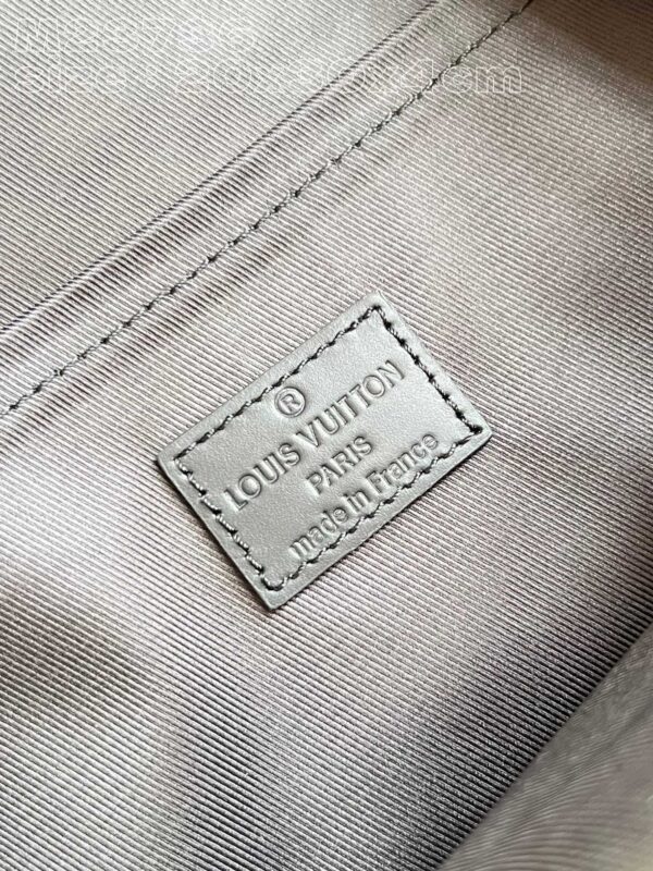 Louis Vuitton Pilot Slingbag