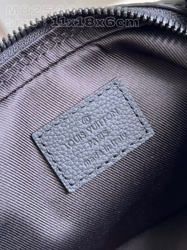 Louis Vuitton Neo Alpha Handbag