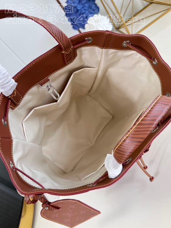 Louis Vuitton Maxi Noé Sling Bag