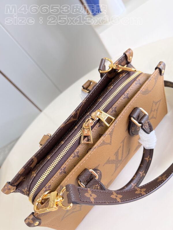 Louis Vuitton OnTheGo East West
