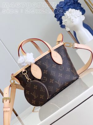 Louis Vuitton Neverfull BB Bag