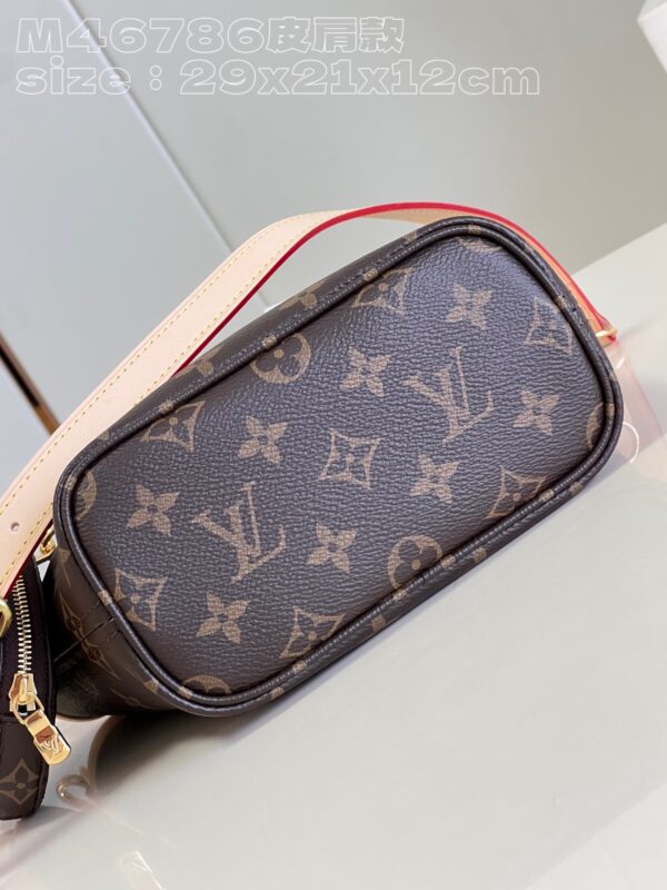 Louis Vuitton Neverfull BB Bag