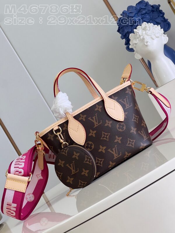 Louis Vuitton Neverfull BB Bag