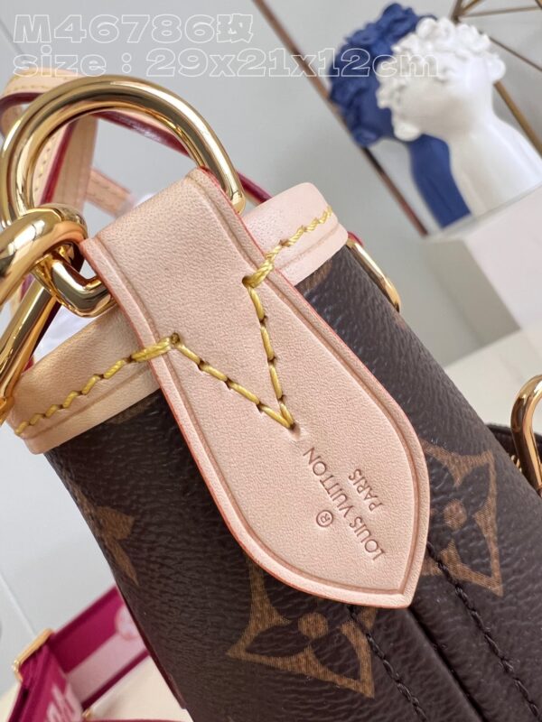 Louis Vuitton Neverfull BB Bag