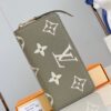 Louis Vuitton Zippy Wallet