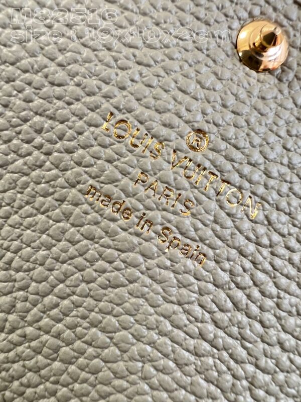 Louis Vuitton  Sarah Wallet