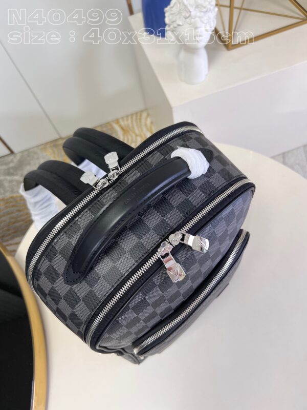 Louis Vuitton Avenue Backpack
