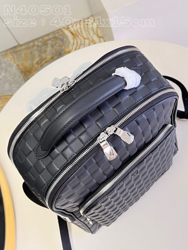 Louis Vuitton Avenue Backpack