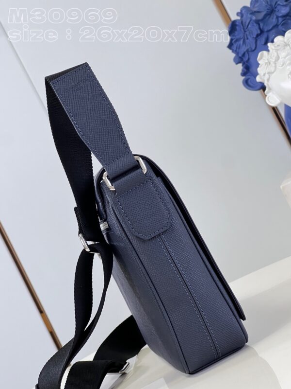 Louis Vuitton District PM Messenger Bag