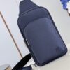 Louis Vuitton Avenue NM Slingbag