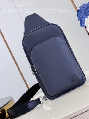 Louis Vuitton Avenue NM Slingbag