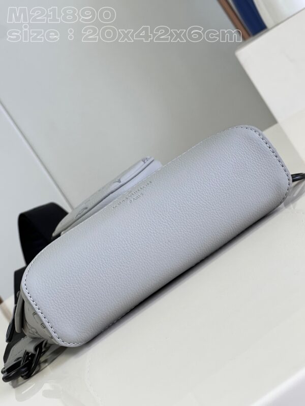 Louis Vuitton Duo Slingbag