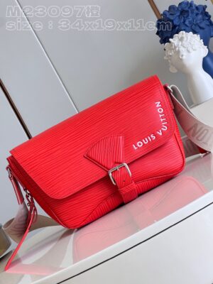 Louis Vuitton Montsouris Messenger