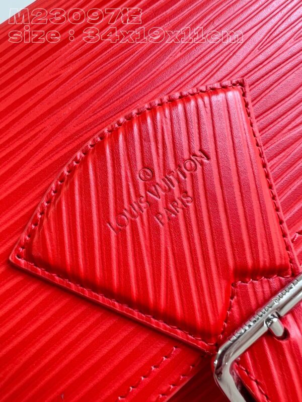 Louis Vuitton Montsouris Messenger