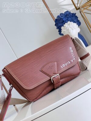 Louis Vuitton Montsouris Messenger