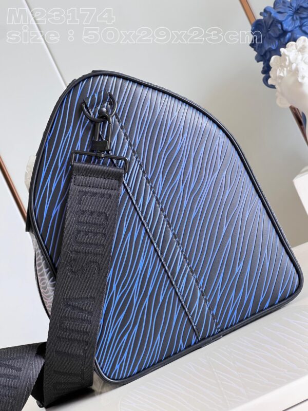Louis Vuitton Keepall Bandoulière 50 Bag