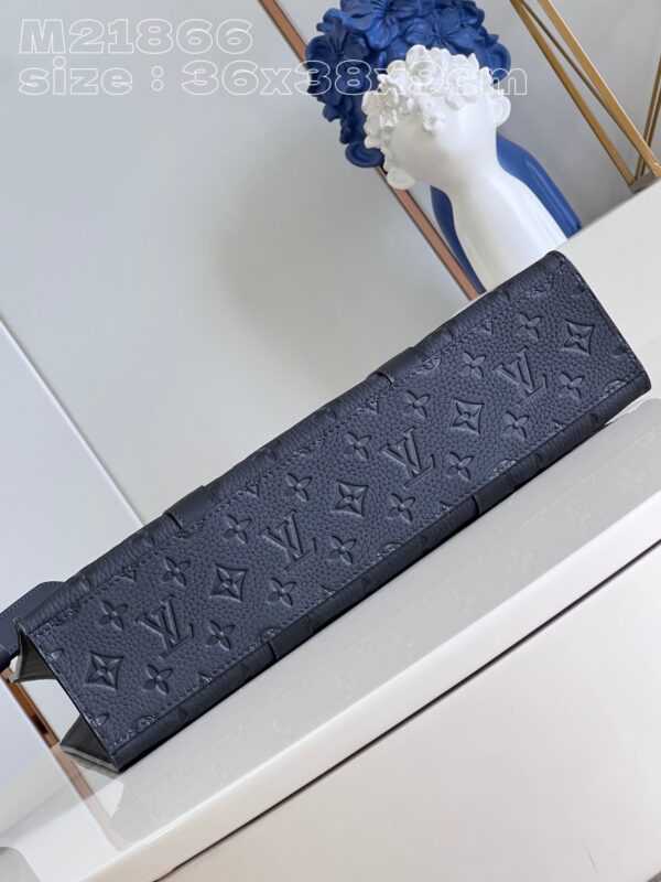 Louis Vuitton Sac Plat NV