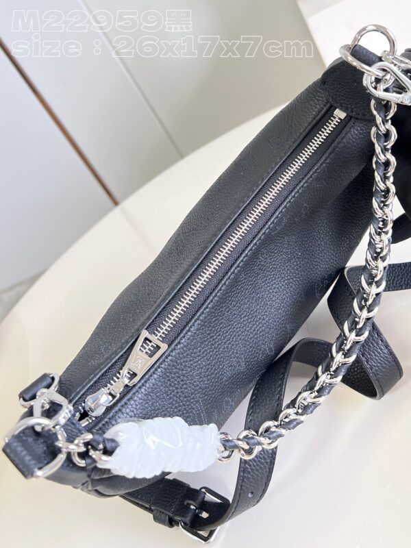 Louis Vuitton Baia PM