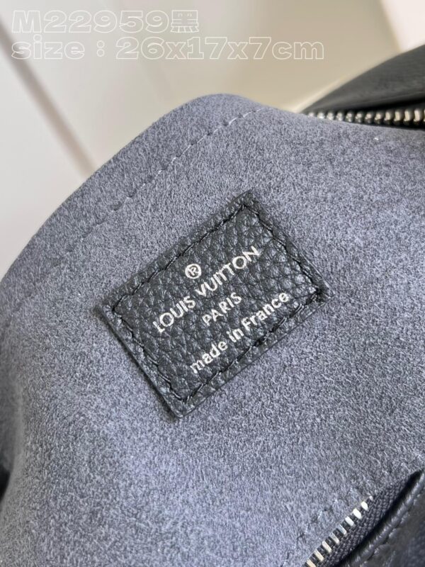 Louis Vuitton Baia PM
