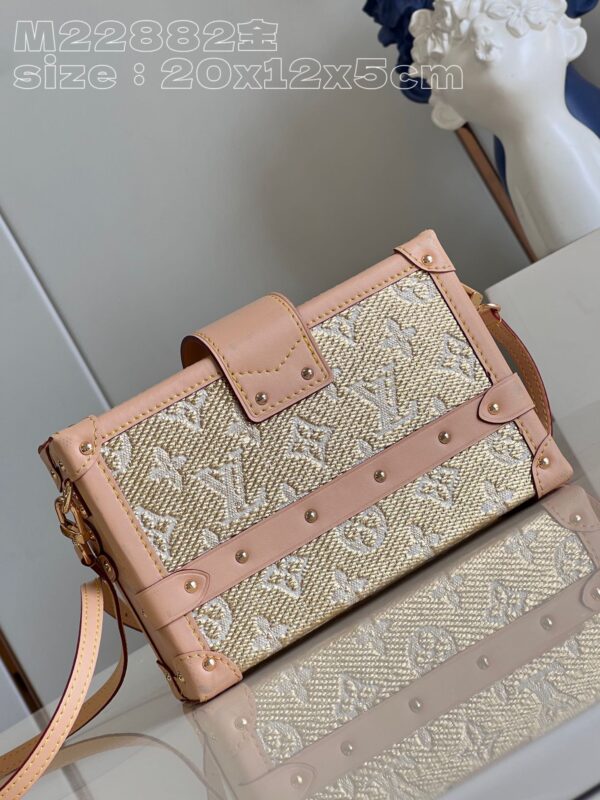 Louis Vuitton Petite Malle