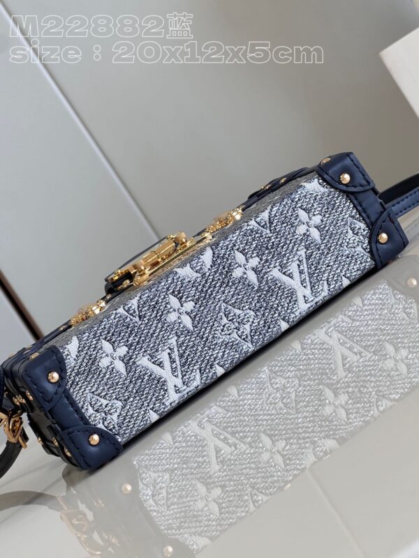Louis Vuitton Petite Malle