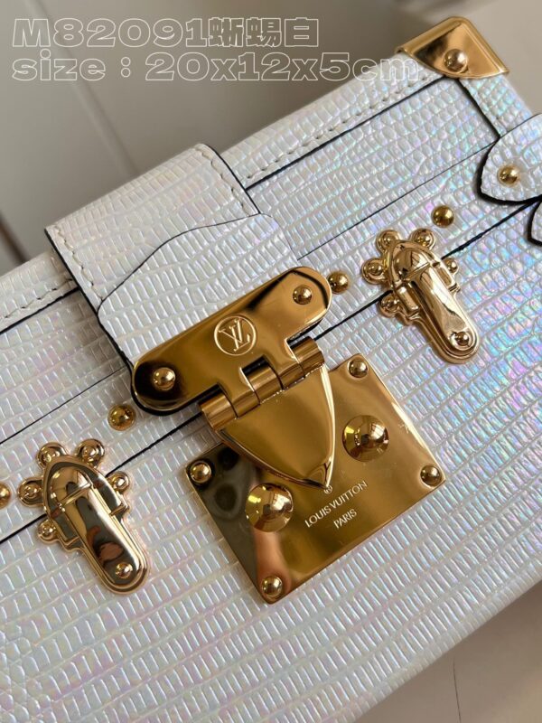 Louis Vuitton Petit Malle Handbag