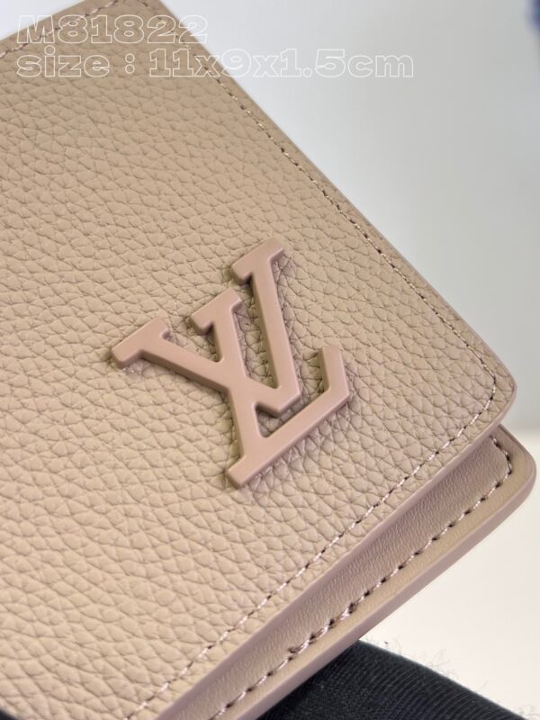 Louis Vuitton Multiple Wallet