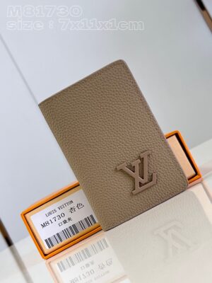 Louis Vuitton  Pocket Organizer