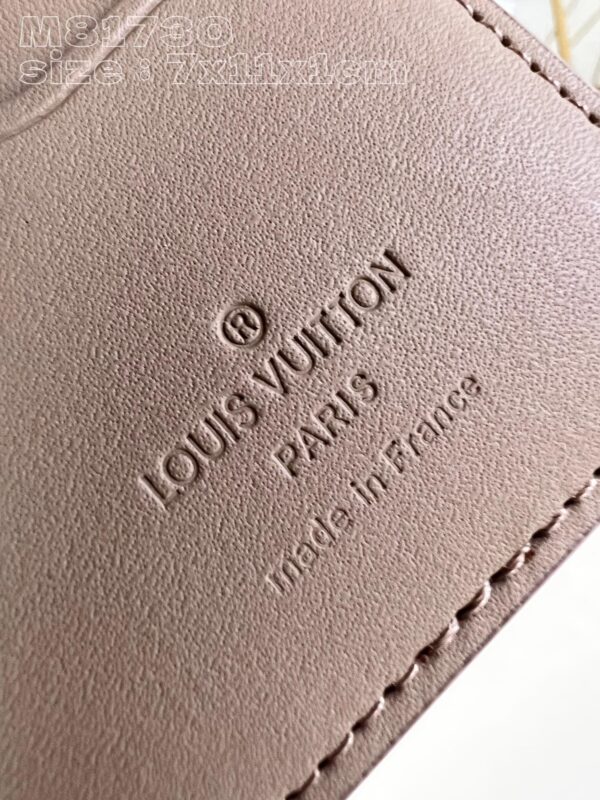 Louis Vuitton  Pocket Organizer