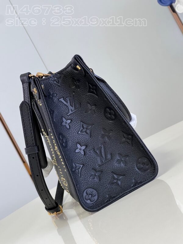 Louis Vuitton OnTheGo PM
