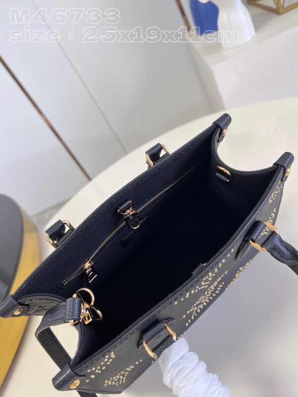 Louis Vuitton OnTheGo PM