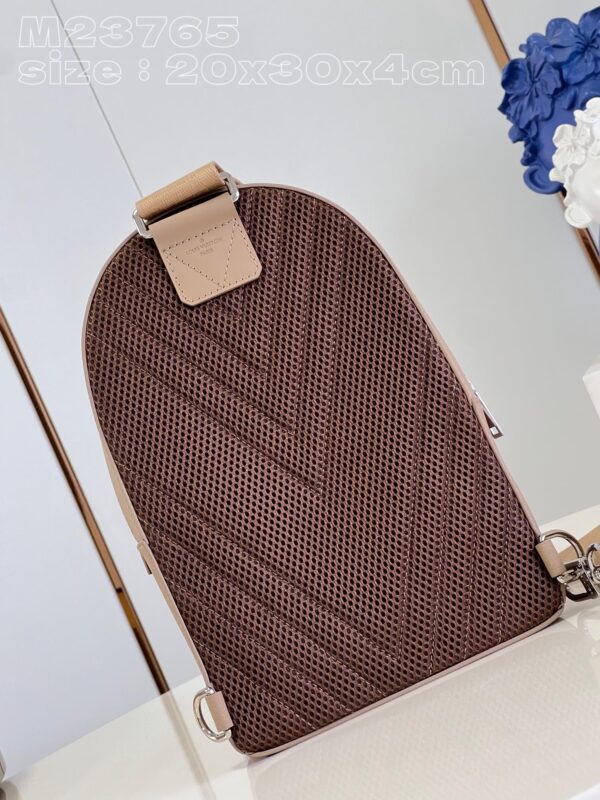 Louis Vuitton Pilot Slingbag