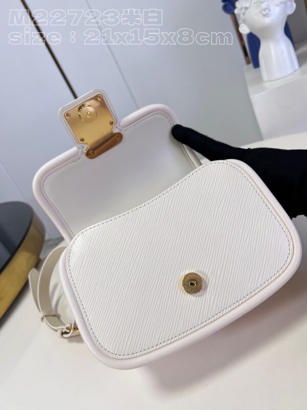 Louis Vuitton Hide and Seek